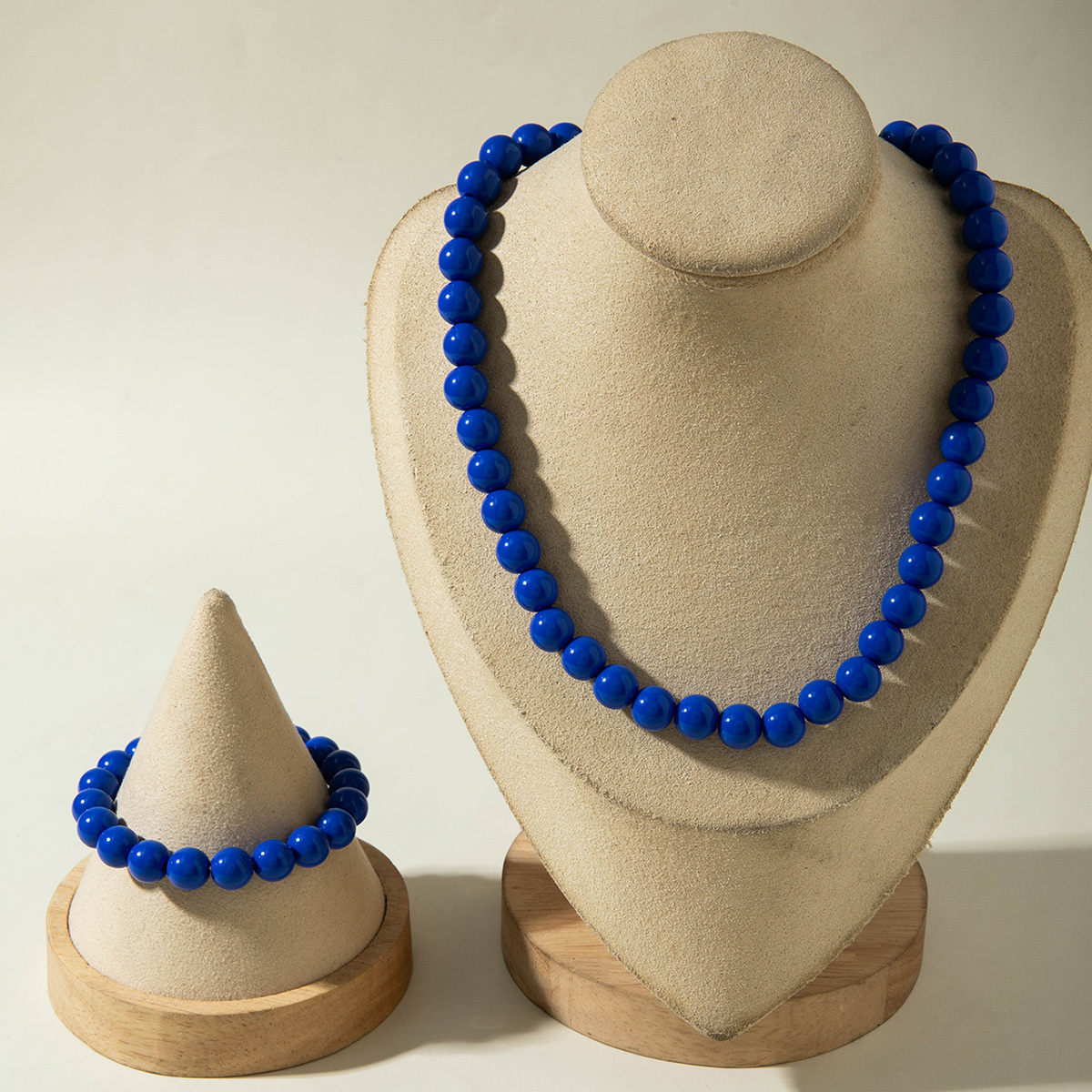 2pcs Minimalist Multi-color Acrylic Bead Necklace & Bracelet Set
